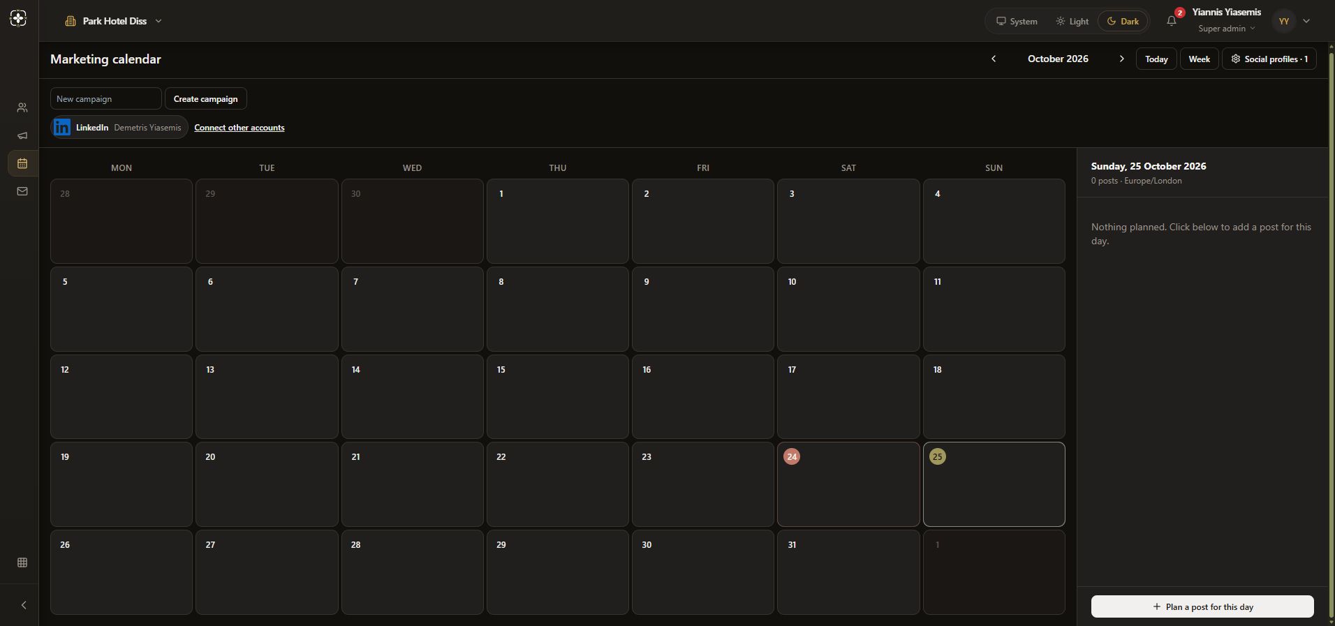 Sunday 25 October selected in the marketing calendar, showing zero planned posts and Europe/London.